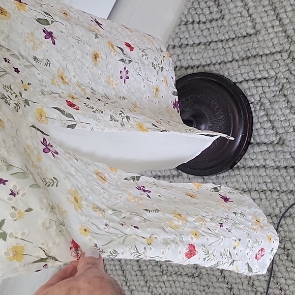 NORDSTROM'S Chelsea 28 Label Cream Floral Eyelet  Sundress NWT - Picture 6 of 13